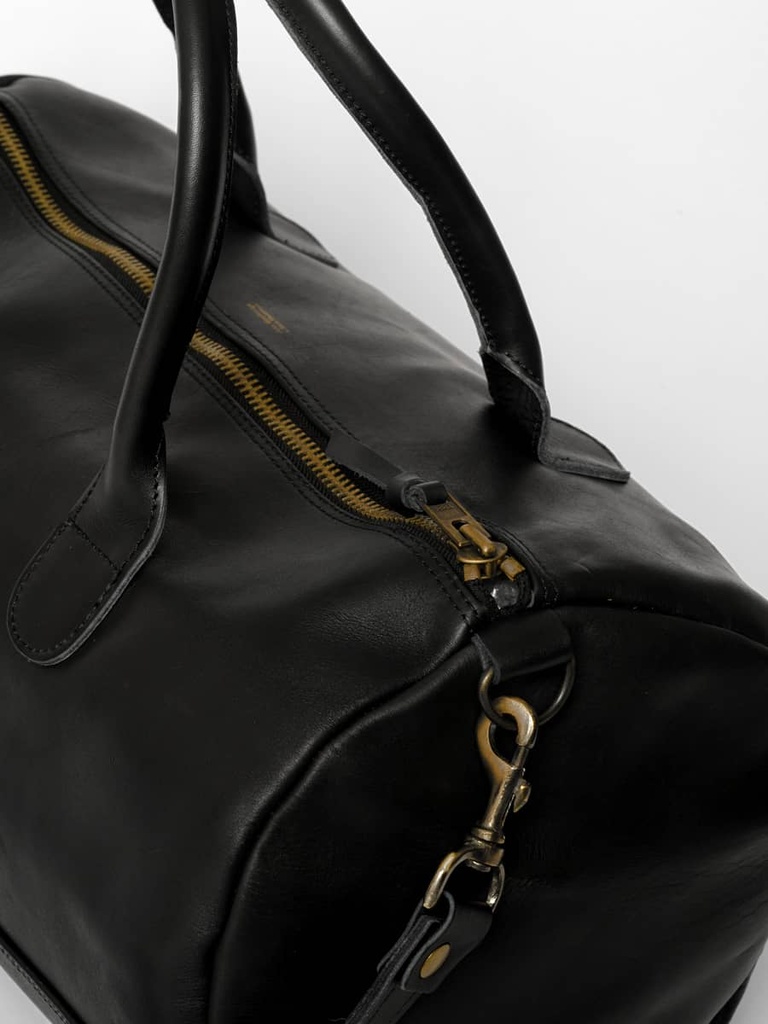 Sac de sport en cuir noir