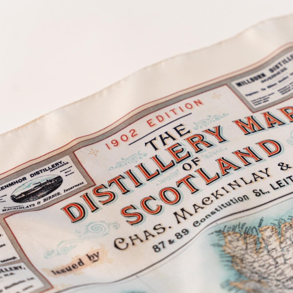 Foulard &quot;Distillery Map of Scotland&quot; Silk Foulard