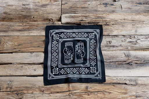 [154-SH1005] Foulard en Coton&quot; Hand of perception&quot; Noir